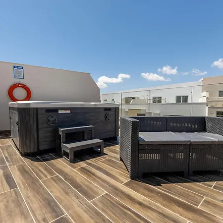 דירה Swieqi Luxury 2bdr Penthouse With Large Terrace Is-Swieqi