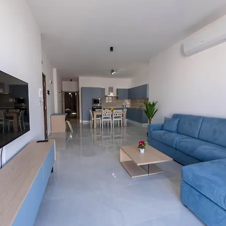 Swieqi Luxury 2bdr Penthouse With Large Terrace * Is-Swieqi