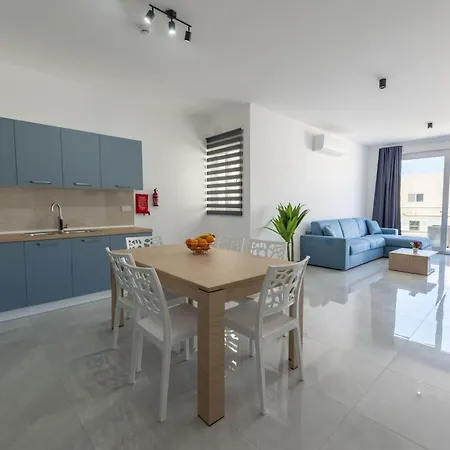 Swieqi Luxury 2bdr Penthouse With Large Terrace